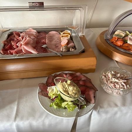 Hotel Berg Dannenfels Eksteriør billede